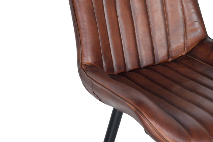 GINER Y COLOMER - Chaise Design en Cuir Brun avec Pieds en Métal Noir - Style Industriel - Dimensions : 53x63x87 cm